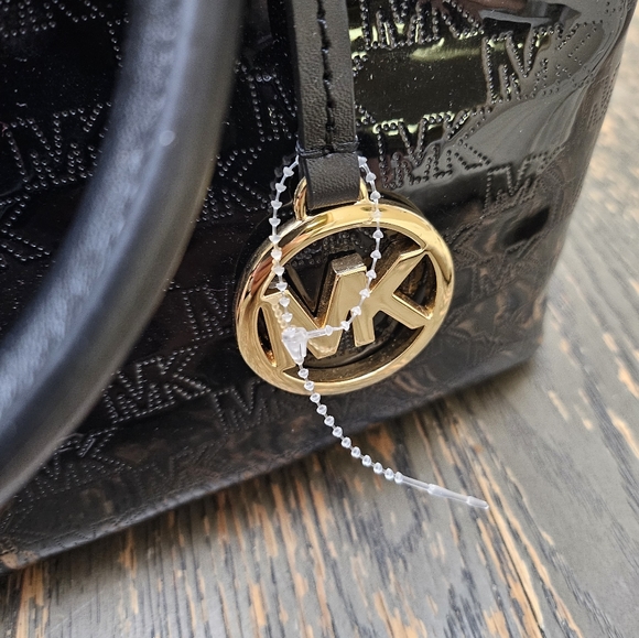 Michael Kors Camille Black MD satchel handbag New With Tags - Picture 10 of 13